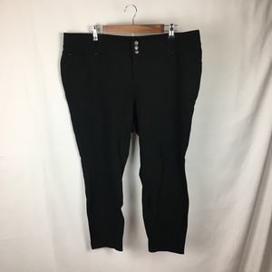 Black Torrid Slacks SHORT